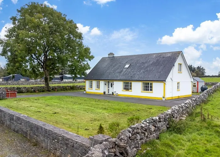 Nyaraló Lough Mask Fishing